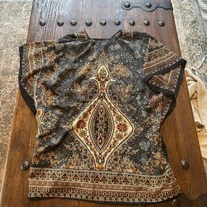 Chic Black and Gold Women's Swim Coverup